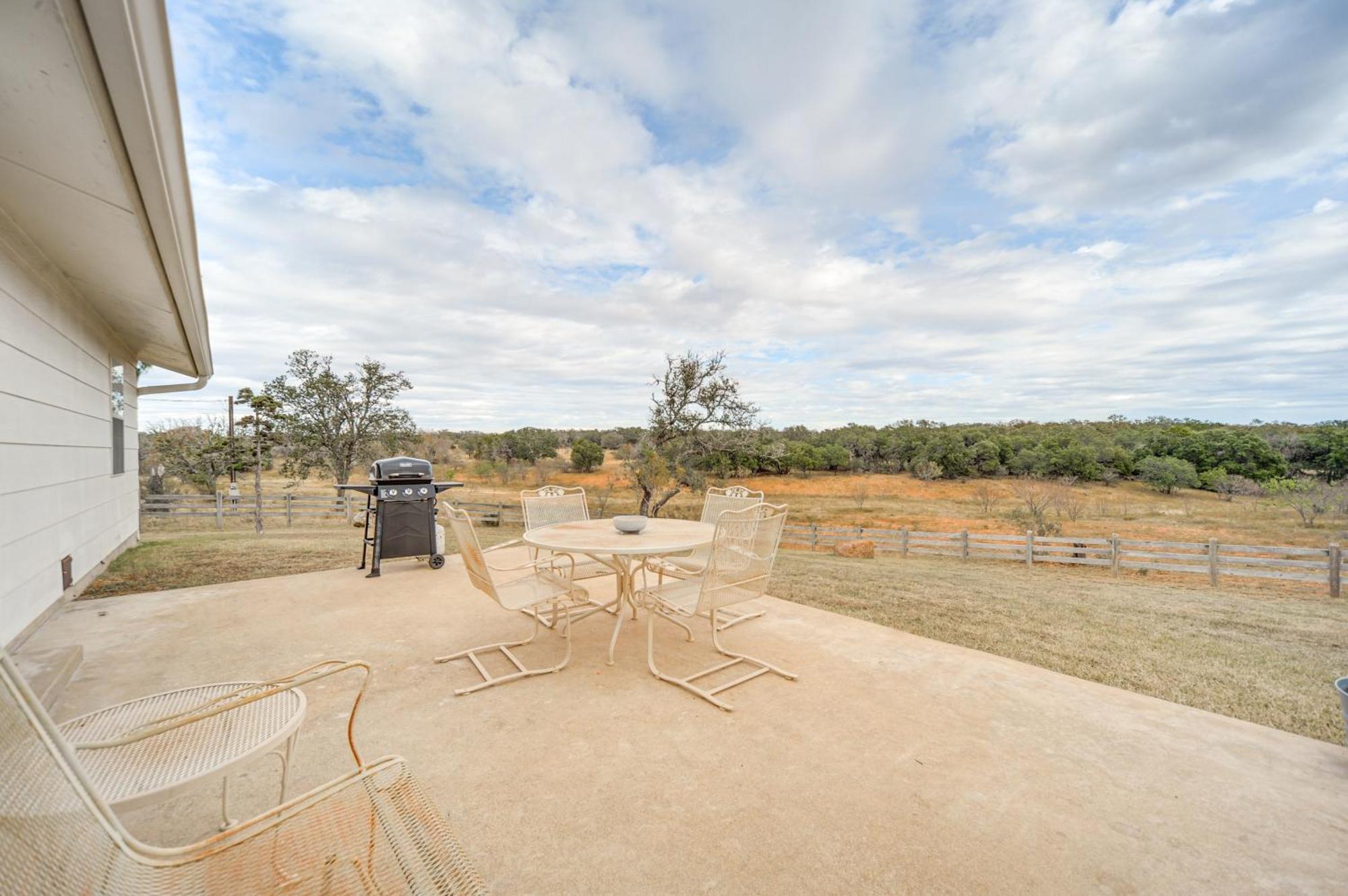Historic Hoffmann Ranch Haus Near Wineries! Villa Fredericksburg Buitenkant foto